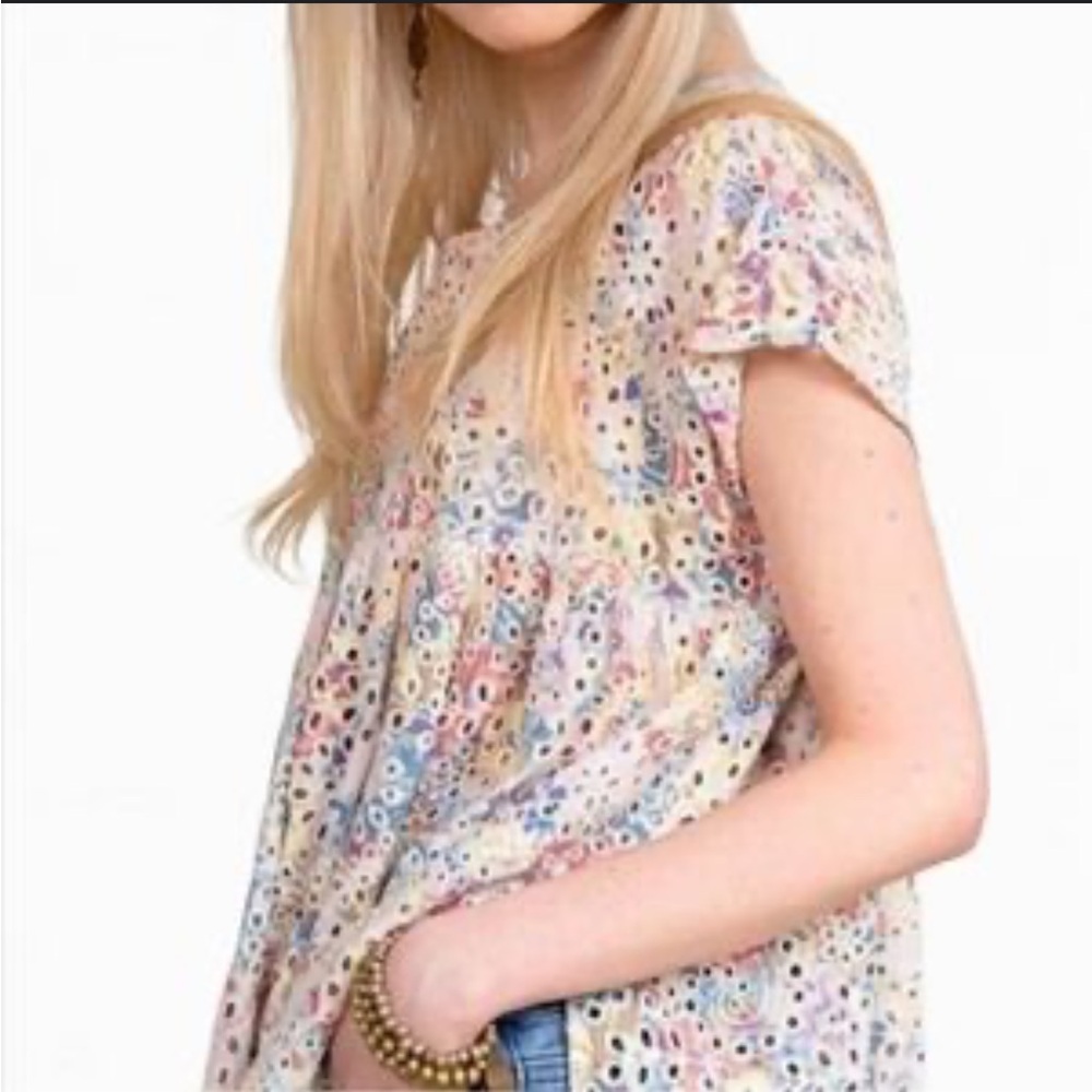 Ruffled Cap Sleeve Blouse in Pink and Blue